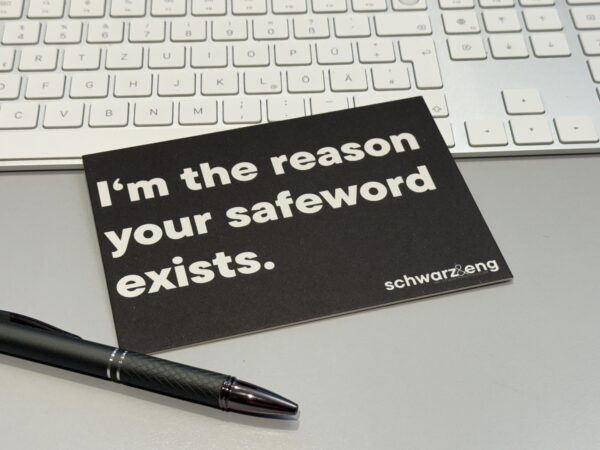 Postkarte "I’m the reason your safe word exists"